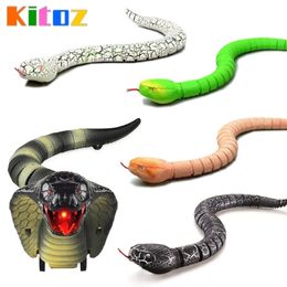 Nouveau Kitoz RC Snake Naja Cobra Viper Viper Control Toy jouet infrarouge Animulé Animulé Neufty Trick Terrifiant Mischief Joke Cadeau 201208