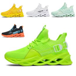 Los más nuevos hombres mujeres zapatos para correr cuchilla zapato transpirable triple negro blanco lago verde voltio naranja amarillo entrenadores para hombre deportes al aire libre zapatillas de deporte tamaño 39-46