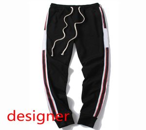 Le plus récent pantalon de créateur pour hommes fait en Italie Men de pantalons de survêtement luxueux imprimé 19fw joggers de mode Travers de pantalon M2XL5432906