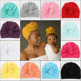 Nieuwste moeder en baby hoed Zachte katoenen knoop baby mutsen caps voor meisjes jongens pasgeboren tulband accessoires geschenk