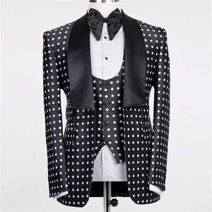 Nieuwste Button Black Polka Dot Bruidegom Tuxedos Sjaal Revers GroomsMen Mens Bruiloft Prom Pakken (Jas + Broek + Vest + Tie) NO: 154 201105