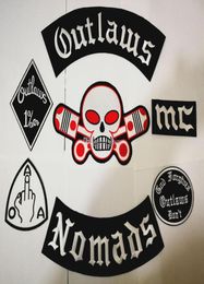 Patches más nuevos y forajidos de hierro bordado en parches de biker nómadas para el chaleco de la chaqueta de motocicleta parche de parche antiguo stic9905434