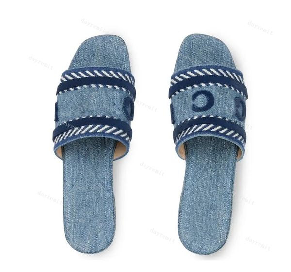 Les plus récentes glissades pantoufles sandales de glissière féminine avec des mules décoratives pantoufle pantoufle bleu denim clair tissu de plage d'été chaussures extérieures à plat