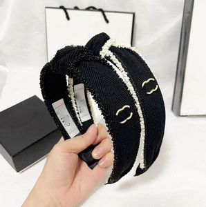 Nieuwste stijl Merk Designer Letter Hoofdbanden voor Vrouwen Brede rand Dikker strik Haarbanden HeadWrap Doek Stof Hoofddeksels Street Fashion Hoofddoek