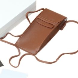 Nieuwste stijl Smart Bag Zonnebrillenkoker Volledige harde papieren doos PU-leer Pakket Doek Tag Lux Bril Zadeltas brillenopslag