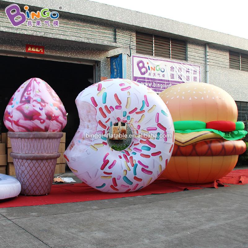 Modelli di torta gonfiabile per eventi appena progettati hamburger Donut Balloon Simulazione Modelli alimentari per i giocattoli per la decorazione per esterni