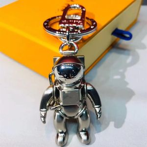 Nieuw ontworpen astronaut sleutelring accessoires ontwerper sleutelring vaste metalen auto sleutelring geschenkdoos verpakking 3007