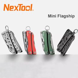 Nextol Mini buque insignia EDC Keychain MultiTool 10 en 1 Herramienta de múltiples cuchillas de bolsillo con alicates plegables Abridor de botellas 240514
