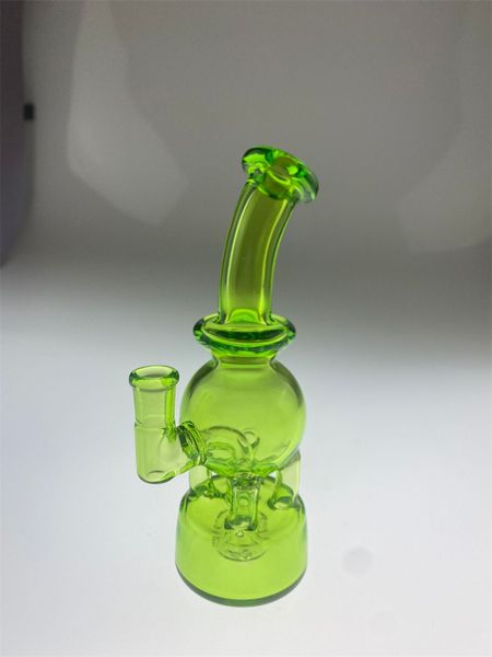 Narguilés New green rig 4 trous perk 10mm et 14mm livraison de modèle de tuyau de recyclage