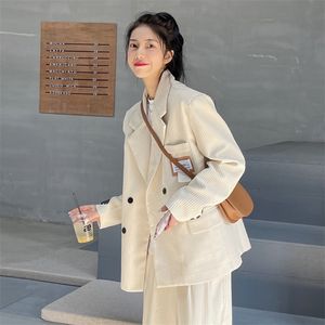 Nic velours côtelé surdimensionné Blazer veste femmes en vrac bureau dame costume simple boutonnage manteau 2021 coréen Chic solide vêtements d'extérieur 220216