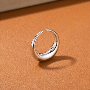 Niche Design Smooth Crescent Ring Fashion Simple Metal Unique Charm Jewelry Gift for Women
