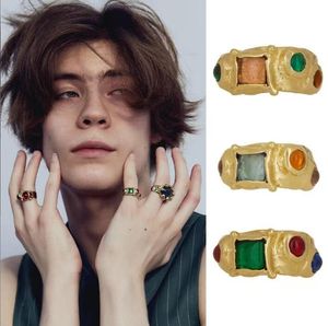 Niche Mondo rétro Retro Gemstone Ring Ring Light Luxury High Court Style Gold Index Ins Fashion All-Match Jewelry Gift for Men Women Women