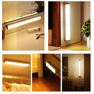 Nachtlicht Type-C USB Lights Motion Sensor LED drie kleuren in één lamp voor keukenkast slaapkamer kledingkast binnen verlichting