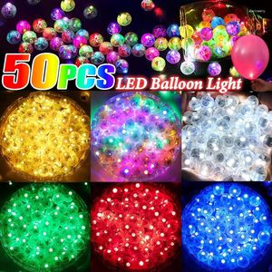 Nachtverlichting 10/20/30/50 stks LED Round Balloon Mini Flash kleurrijke Luminous Tumbler -lampen voor Bar Lantern Christmas Wedding Party Decor