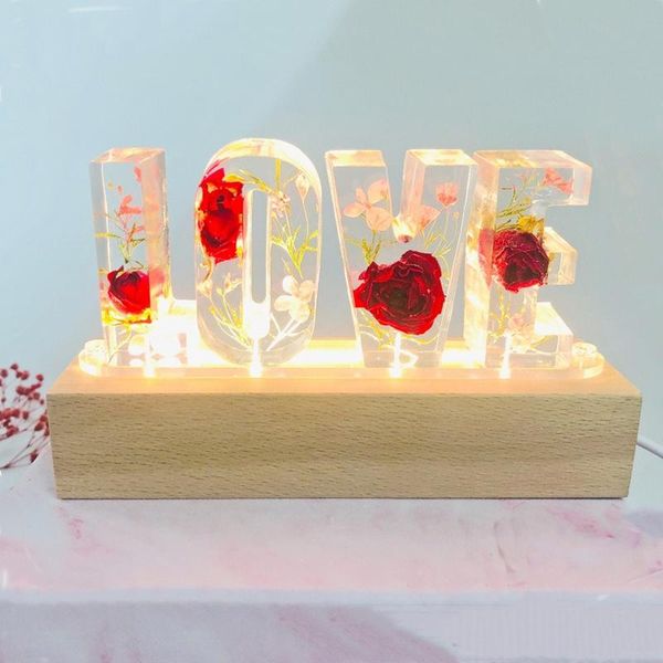 Veilleuses Alphabet-Personnalisé Fleur Éternelle LED Lumière USB Lettre Lampe Décorative Séchée Pour Amant Femme Petite Amie Anniversaire GiftNight