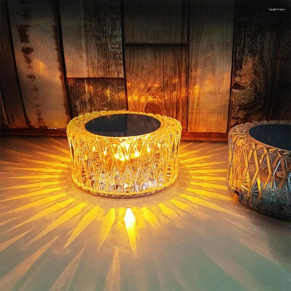 Luces nocturnas Lámpara de mesa de cristal Dormitorio Escritorio decorativo Bar Ambiente Luz Nido de pájaro romántico Mesita de noche