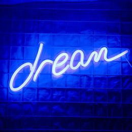 Nachtlichten Dream Neon Sign Letter Led Wall Art Hanging Night Light voor slaapkamer esthetische kamer Decor Birthday Kerstmis cadeau