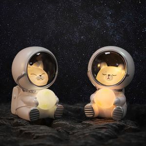 Nachtlichten Led Astronaut Night Light Galaxy Guardian Pet Astronaut Night Lamp Slaapkamer Decoratie USB Charge Space Star Kinderen Verjaardagsgeschenk P230331