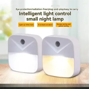 Lights Night LED LED Light Capteur de la lampe Contrôle créatif Économie d'énergie