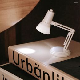 Nachtverlichting LED Mini Bureaulamp Opvouwbaar Licht Slaapkamer Studie Leesboek Lampen Met Clip Oogbescherming Nachtkastje