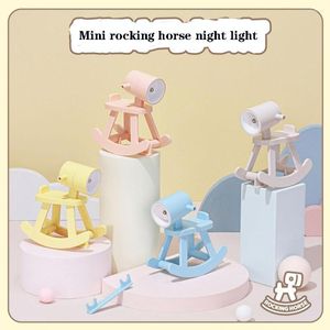 Nachtlichten LED Mini Light Rocking Horse opvouwbare desklampen Desktop Ornament Book Kinderkamer Bedkamer Bedroom Decor Holiday Gifts