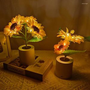 Nachtlichten LED Zonnebloem ROSE TAK LAMP Valentine Fairy Light Tulip Tree USB Flower Lighting Home Party Romantic Gift