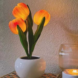 Veilleuses LED Tulipe Lampe De Table Simulation Fleur Liseuse Atmosphère Romantique Lampe De Bureau Cadeaux Créatifs Veilleuse Pour Café Décor P230331