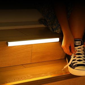 Nachtlichten Lichte bewegingssensor draadloze USB oplaadbare keukengarderobe lamp Trap Kastkamer Aisle Lighting Night