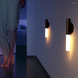 Lumières de nuit Capteur de mouvement auto pir de luxe LED RECHARGable lampe magnétique Light Wood Mur de cuisine Armoire