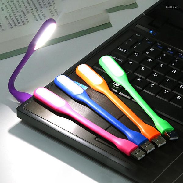 Luces nocturnas Mini Luz de libro USB Lámpara LED portátil Luz de libro flexible Escritorio de lectura flexible para adaptador de computadora portátil de energía móvil