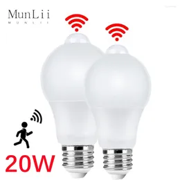 Lumières de nuit MunLii 20W E27 LED PIR capteur lumière automatique marche/arrêt ampoule de mouvement pour l'éclairage de stationnement à la maison AC85V-265V