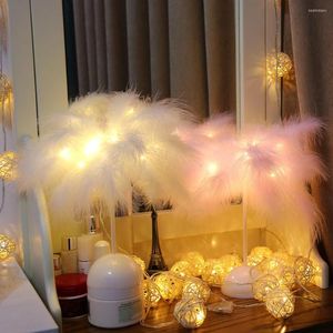 Lumières de nuit Nouveauté Feather Light Remote Fairy Lampe Battery Opought for Home Living Room Bedroom Party Mariage Décoration