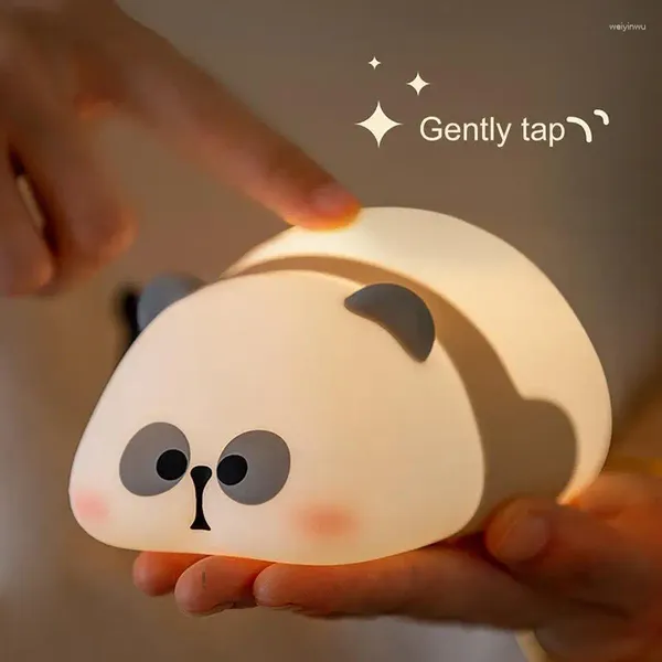 Lumières nocturnes Panda Pat Lampe Sleeping Touch Control de bureau Enfants Enfants légers Cadeau de vacances pour la chambre Dorme