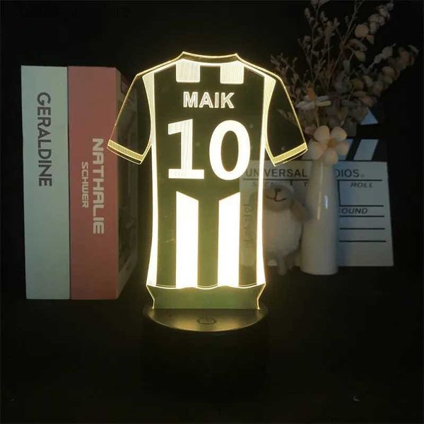 Luces nocturnas Camiseta de fútbol personalizada Sensor táctil Luz nocturna 3D para decoración de dormitorio Regalo de cumpleaños lindo Lámpara LED Manga Kid Love Presente YQ231204