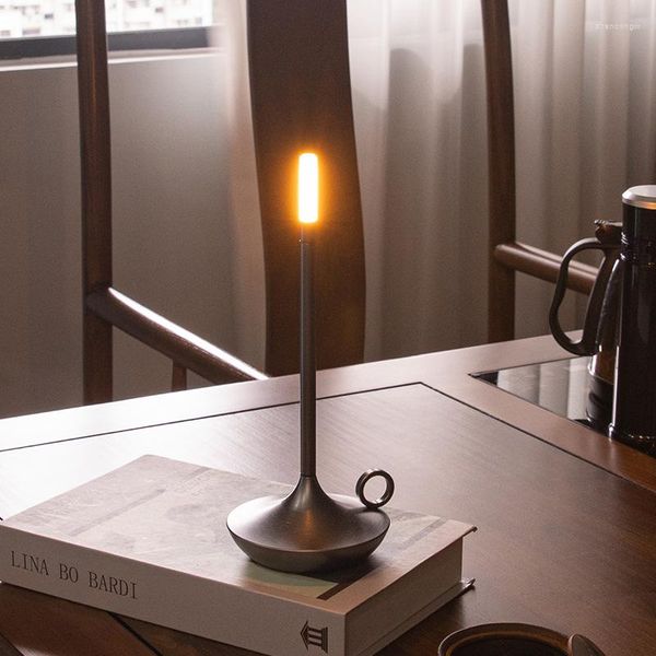 Luces nocturnas Lámpara de queroseno de mesa LED retro 1200mAn Recargable Última luz de control táctil regulable creativa