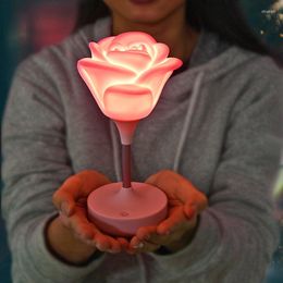 Nachtlichten Romantische Rose LED voor Dining Room Cafe Bar Lamp Decor USB Lading Dimbare verlichtingsarmaturen Meisje Kerstcadeaus