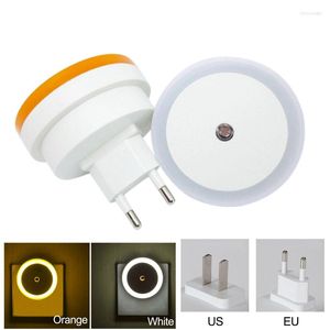 Luces nocturnas, luz LED redonda, Sensor de movimiento, Control, lámpara con enchufe europeo, luz de fondo de ahorro para niños, dormitorio, armario, cocina, baño, escalera