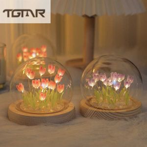 Luces nocturnas Tulipán Luz nocturna hecha a mano DIY Luz de noche con pegamento Lámpara de noche LED Lámpara de mesa Regalo del día de San Valentín Lámpara de escritorio Decoración de dormitorio P230331