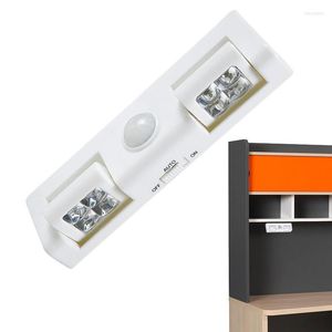 Nachtlichten onder kast LED -verlichting Kastkast Beweging Gessened Batterij aangedreven licht voor keukengarderobe kast