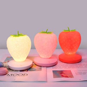 Veilleuses USB Tactile Dimmable LED Veilleuse Silicone Fraise Veilleuse Lampe De Chevet pour Bébé Enfants Enfants Cadeau Chambre Décoration P230331