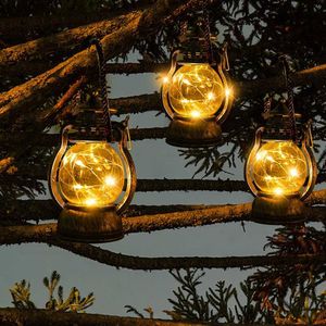 Nachtverlichting Vintage draagbare olielamp Kerst LED-nachtverlichting op batterijen Binnen Buiten Hangende lantaarns Feestelijke feestdecoratie R231110