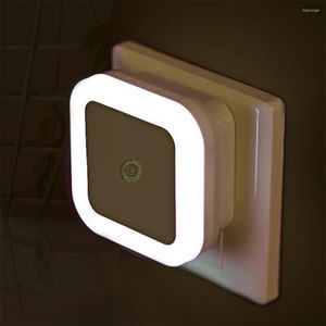 Nachtlichten Wireless Sensor LED LICHT MINI EU US STUK LAMP VOOR KINDEREN KINDEREN COMMANS LIDE ROOM BEDBADSADE LICHTING