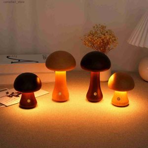 Veilleuses Lampe de table en bois de champignon veilleuse USB rechargeable lampe tactile de champignon mignon lampe de chevet à intensité variable pour enfants adultes cadeau Q231114