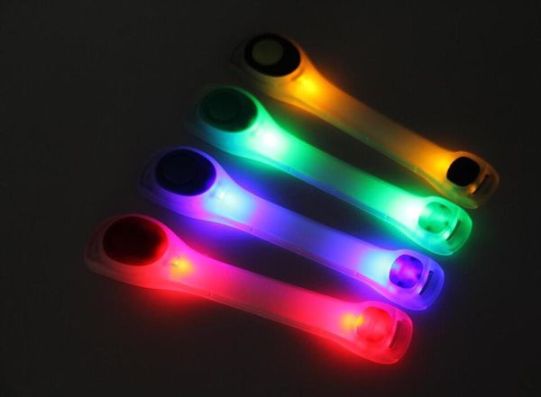 Sécurité nocturne LED RUNAGNE BRANDE CEINTROLE PROFFLECLE BRANGE STRAP SPORT BRACLAGE BRACLAGE DE CYCLAGE BRACET LUMINELLE Toy7864668