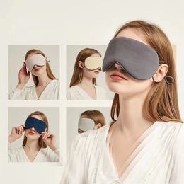 Masque de nuit pour les yeux bandés avec sangle élastique en soie glacée douce et nuit confortable pour hommes et femmes pour les voyages/dormir/travail posté