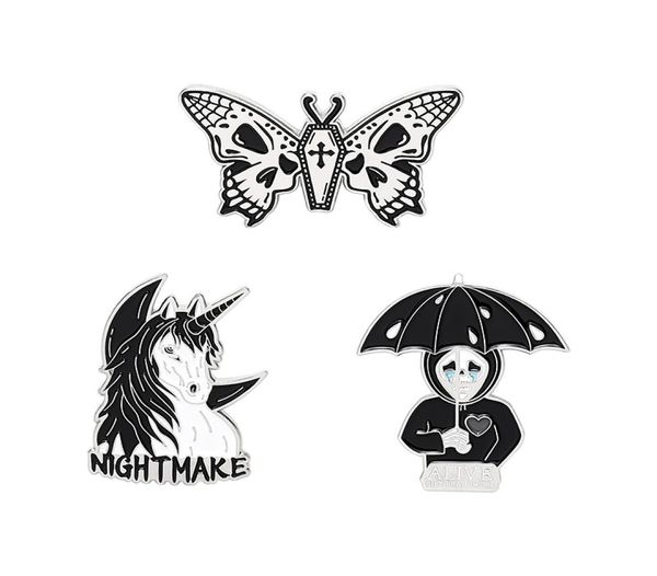 Cauchemar émail broche personnalisé cheval parapluie squelette papillon broche sac vêtements revers gothique Badge bijoux cadeau pour amis 7443284