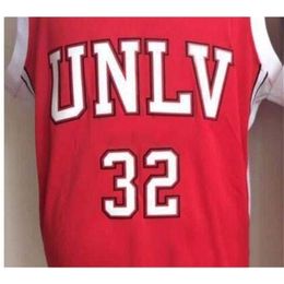 Nikivip Custom XXS-6XL Vintage Men Red White #32 Universiteit van Nevada Las Vegas Stacey Augmon College Jersey Grootte S-4XL of aangepaste naam of nummer