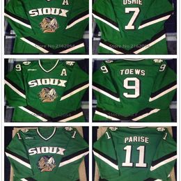 Nikivip University of North Dakota Fighting Sioux TJ Oshie 7 Jonathan Toews 9 Zach Parise 11 Retro hockey jersey genaaide aangepaste nummernaam