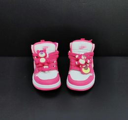 NK2023 grote jongen kleine kinderen designer schoen kid foam runner kinderen sportschoenen casual schoenen basketbalschoenen voor baby jongens meisjes kerstcadeau