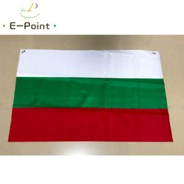 No.5 96cm * 64cm Size Europese Vlag van Bulgarije Top Ringen Polyester Vlag Banner Decoratie Flying Home Garden Flag Feestelijke geschenken